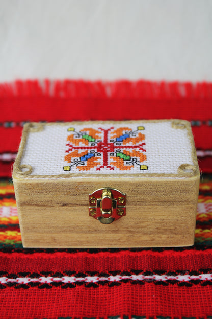 Elbetitsa Jewellery Box